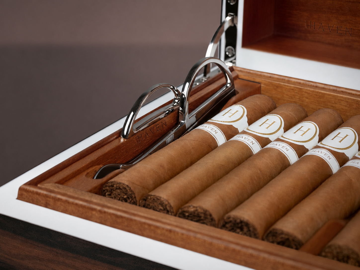 Haven Reserve Humidor — dark walnut, closed