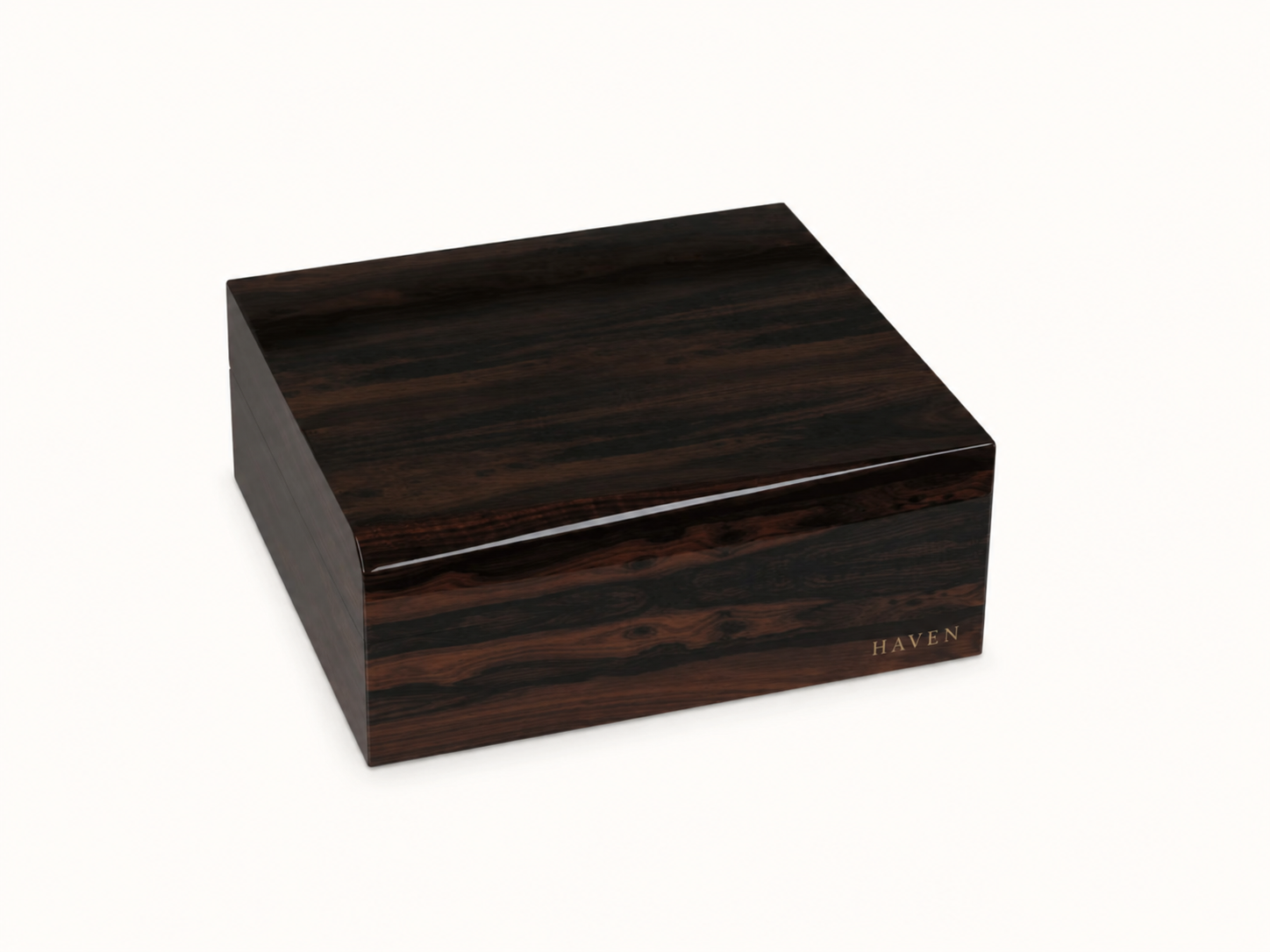 Haven Reserve Humidor — cedar interior